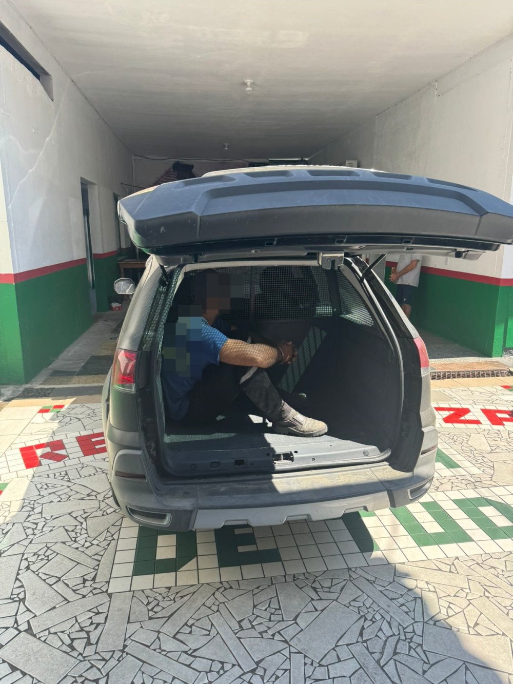 Homem é condenado a 14 anos de prisão por estupro de vulnerável; ele foi preso hoje em Ascurra