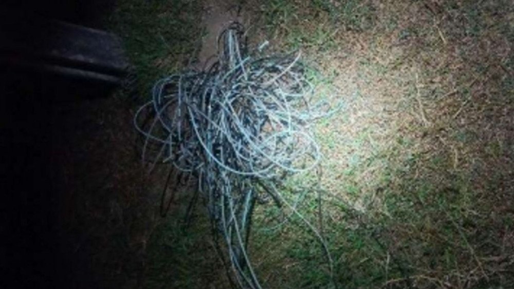 Homem leva choque ao tentar furtar fiação em Indaial