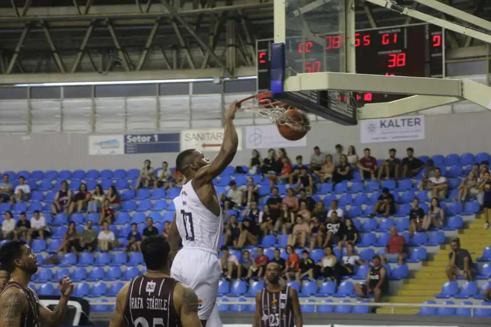 Esporte blumenauense vive um momento de reflexão. Foto: Sidnei Batista