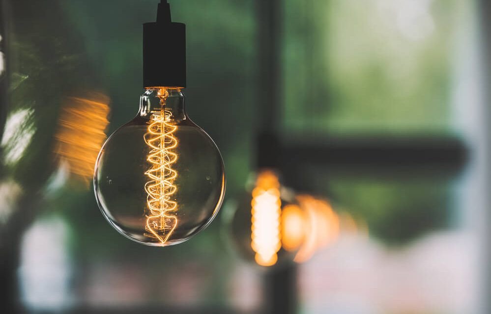 Governo Federal assina medida provisória que prevê redução na conta de luz até 2026