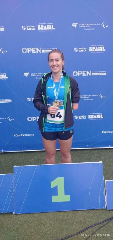 Paratleta de Blumenau bate o próprio recorde brasileiro no arremesso de peso