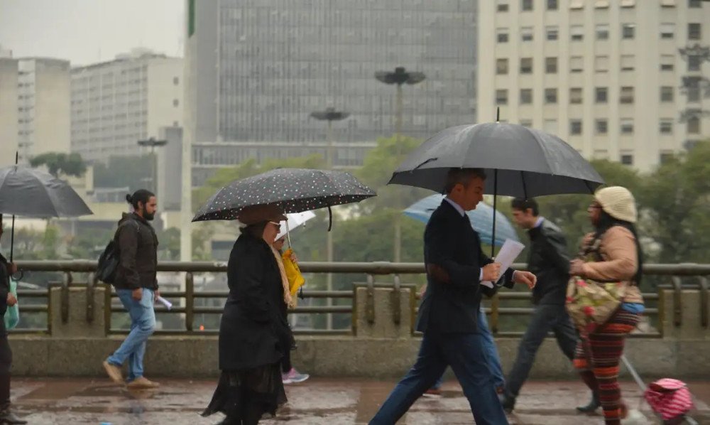 Nova frente fria chega a Santa Catarina a partir desta terça