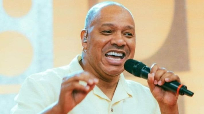 Morre vocalista do grupo Molejo, Anderson Leonardo, aos 51 anos