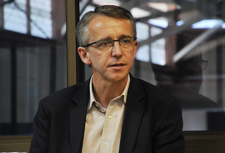 Prefeito de Blumenau cancela viagem para Nova York por questões particulares