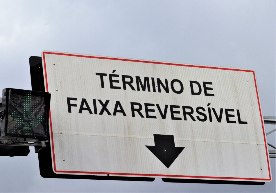 Faixa reversível da Rua General Osório em Blumenau terá ajustes a partir da próxima semana