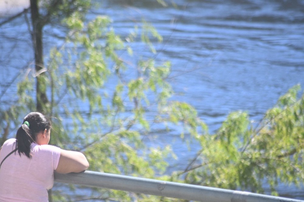 Em Blumenau, famílias atingidas por enchente voltam para casa, e prefeitura desativa abrigo