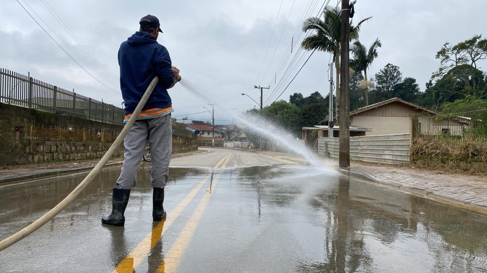 Rio do Sul sai de situação de enchente e abrigos começam a ser desativados