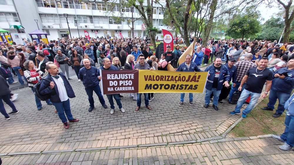 Servidores públicos de Blumenau farão protesto no dia 20 de junho