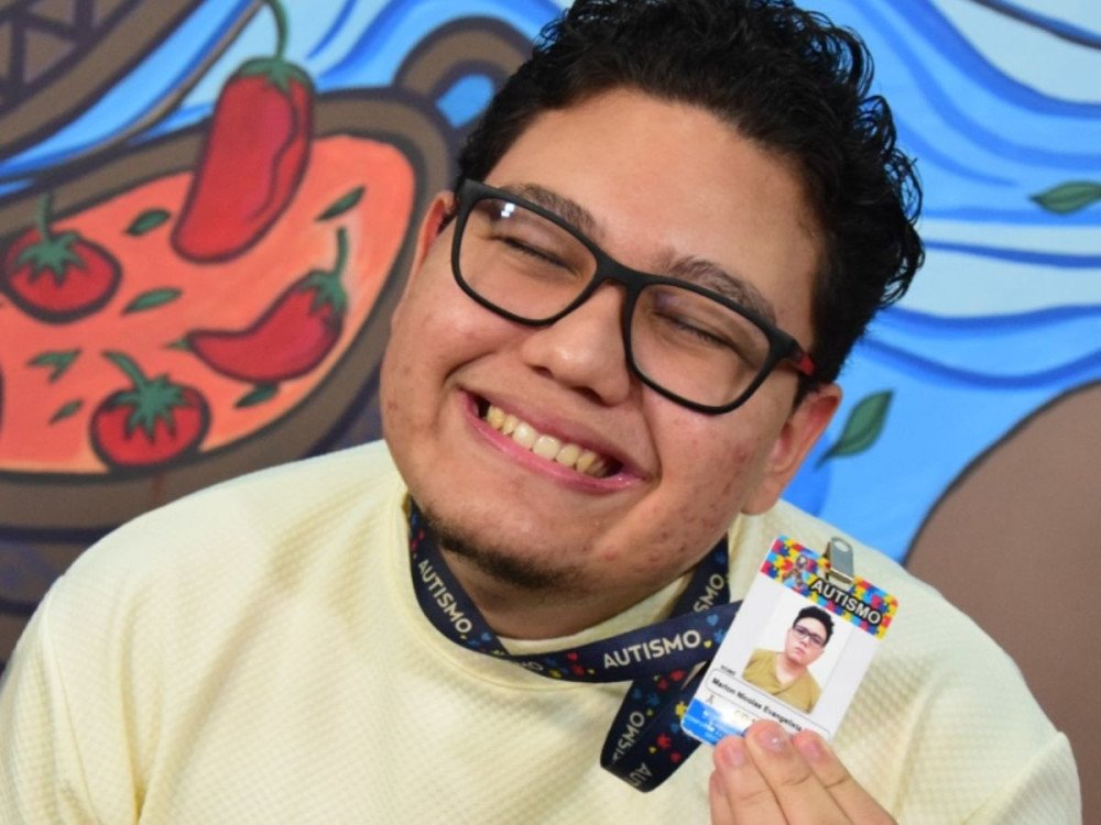 Dia do Orgulho Autista: cantor com TEA lança música em celebração à data