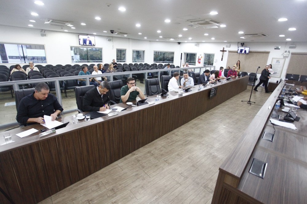 Vereadores de Blumenau aprovam projeto que quer instituir contraturno escolar para alunos com autismo