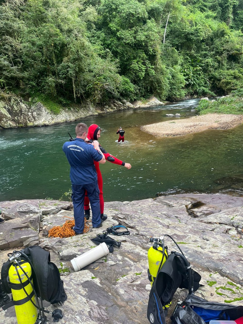 Jovem de 19 anos morre afogado em Blumenau