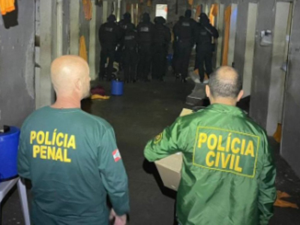 Blumenau é alvo de operação contra organização criminosa com envolvimento de advogados