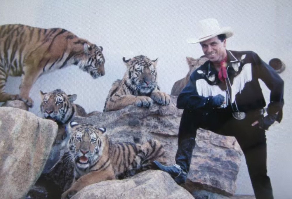 Beto Carrero World encerra atividades do zoológico após mais de 30 anos