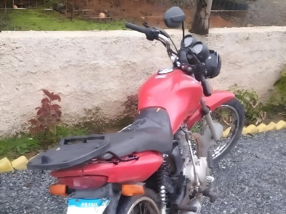 Motocicleta furtada é recuperada pela Polícia Militar de Blumenau