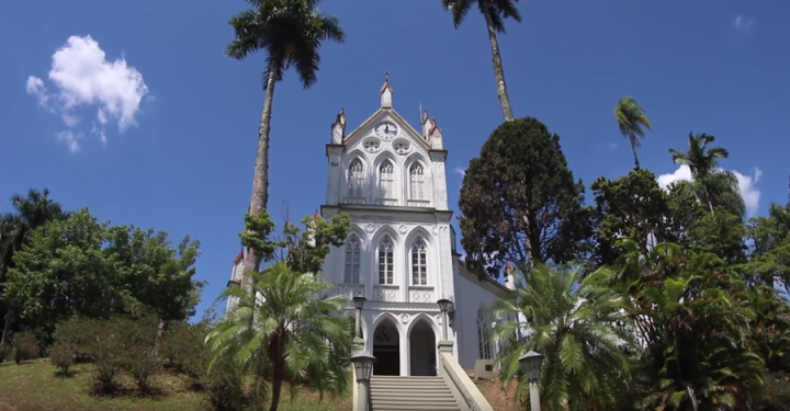 História e curiosidades sobre a Igreja do Espírito Santo de Blumenau são contadas em curta-metragem