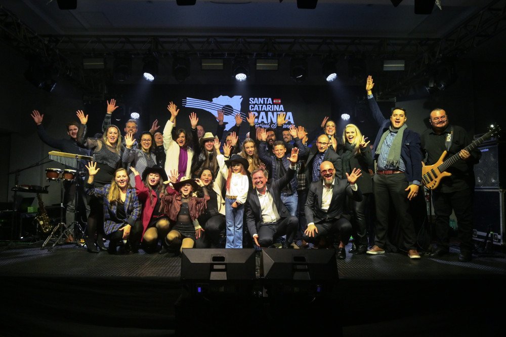Vale do Itajaí recebe seletivas do Santa Catarina Canta - Festival Sertanejo; saiba quando