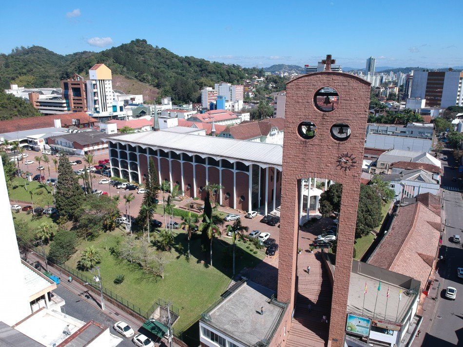 Nova tentativa de golpe via WhatsApp circula em Blumenau; saiba mais