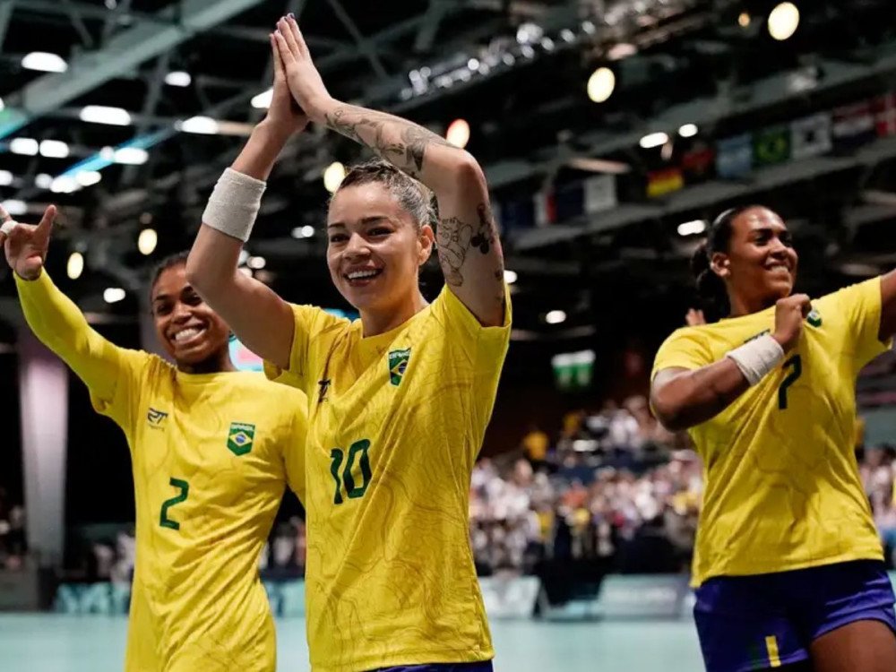 Paris 2024: Seleção feminina de handebol brilha na estreia com vitória sobre a Espanha