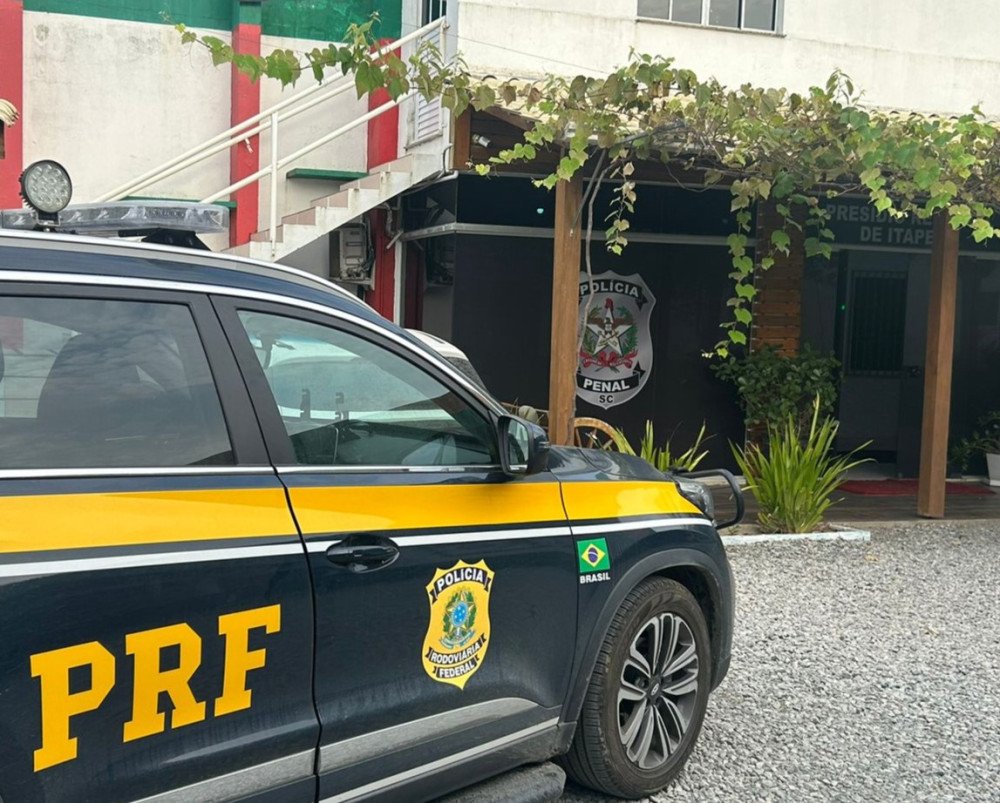 Homem procurado por estupro no MS é preso na BR-101 em Itapema