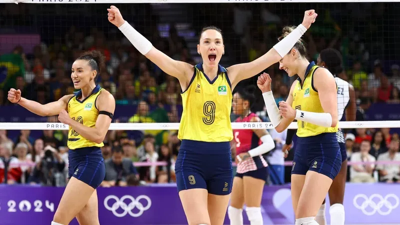 Paris 2024: Brasil vence República Dominicana e vai à semifinal no vôlei feminino
