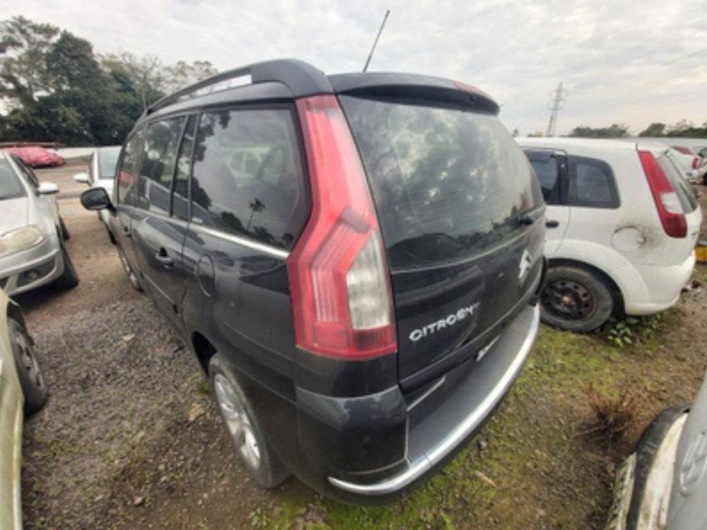 Mais de 150 veículos que poderão voltar a circular serão leiloados em SC