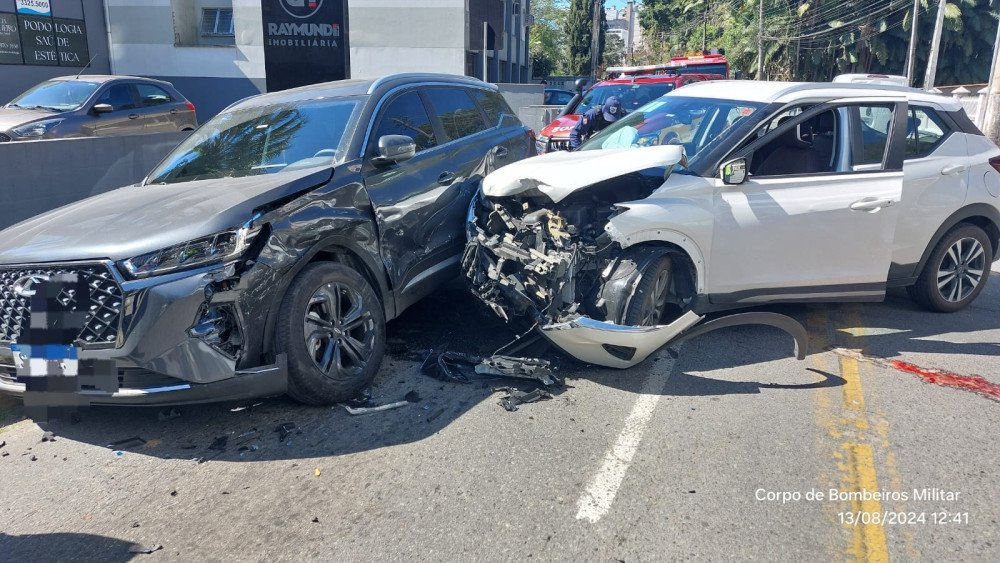 Homem é levado ao hospital após acidente em Blumenau