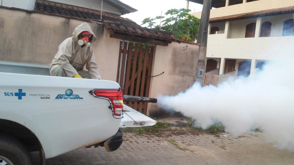 Fumacê contra a dengue chega ao bairro Itoupava Norte