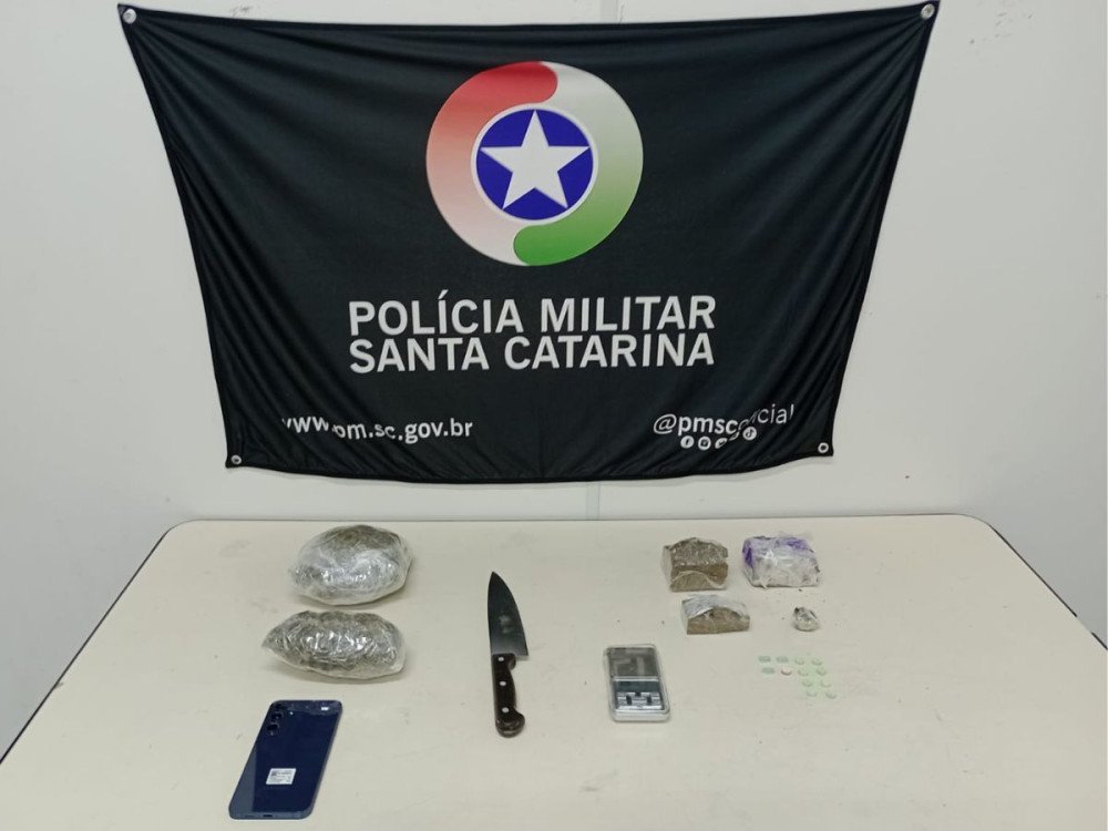 Homem é preso por tráfico de drogas no bairro Testo Salto