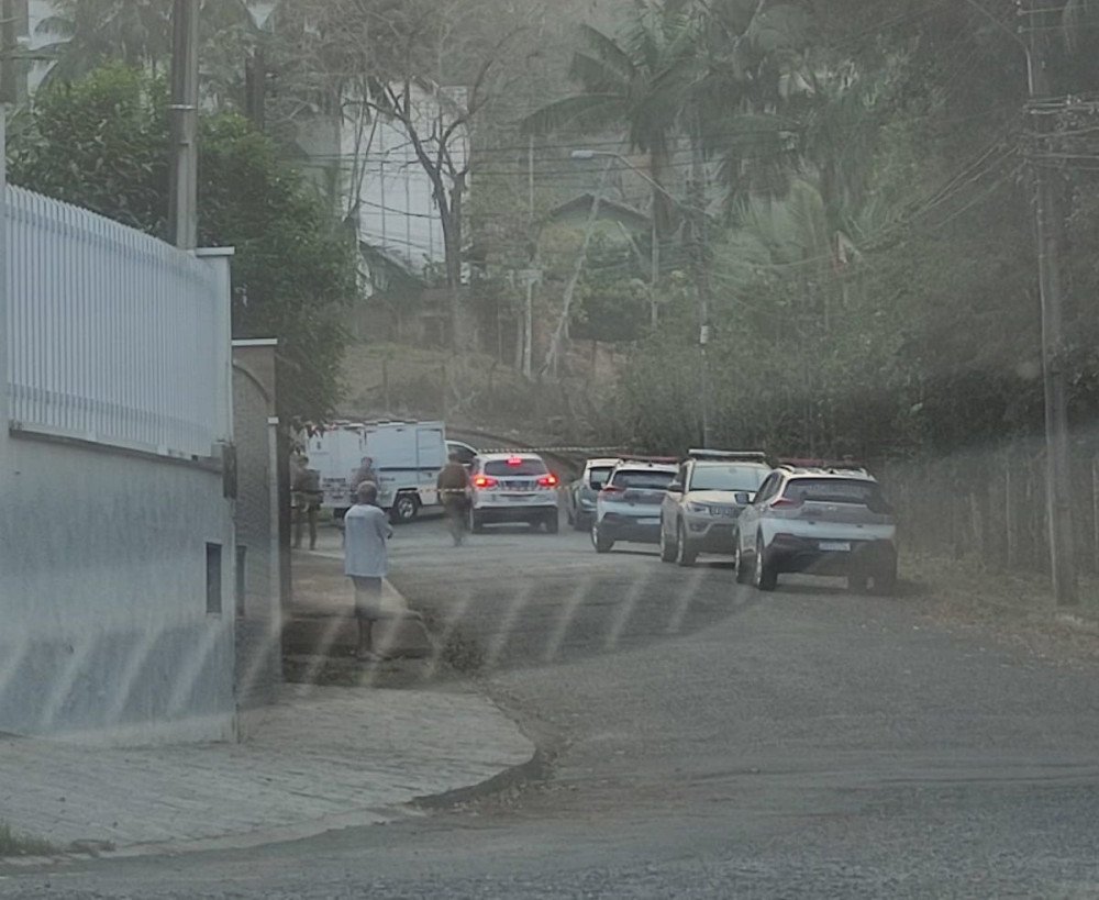 Mulher desaparecida há dois dias em Blumenau é encontrada morta em terreno; suspeito confessa o crime