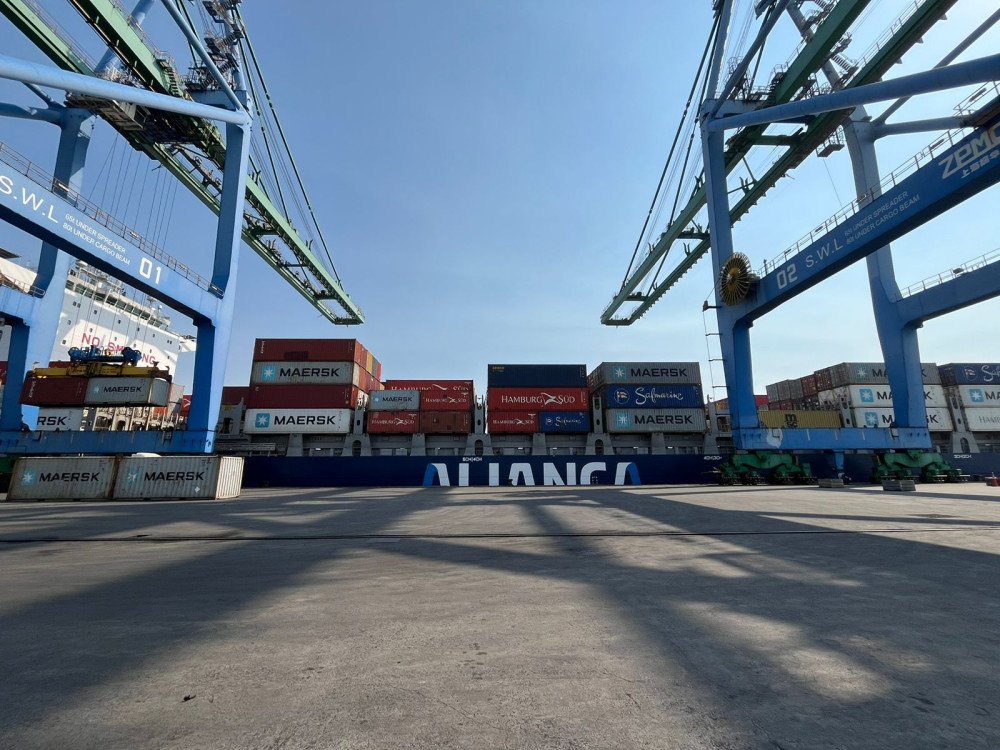 Movimentação de cargas do Porto de Imbituba cresce 11% até agosto de 2024