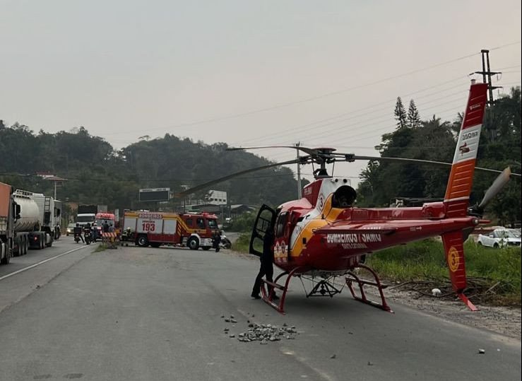 Acidente na BR-470 em Blumenau mata duas pessoas