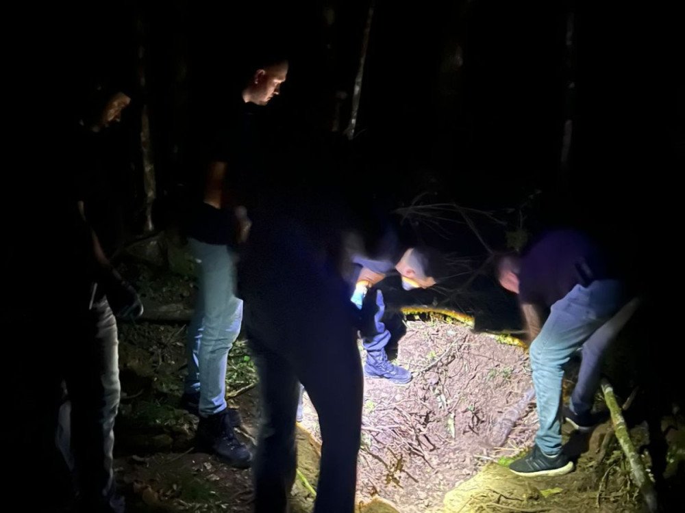 Vídeo: Polícia Civil prende suspeito de ter matado e ocultado cadáver de amigo em Indaial