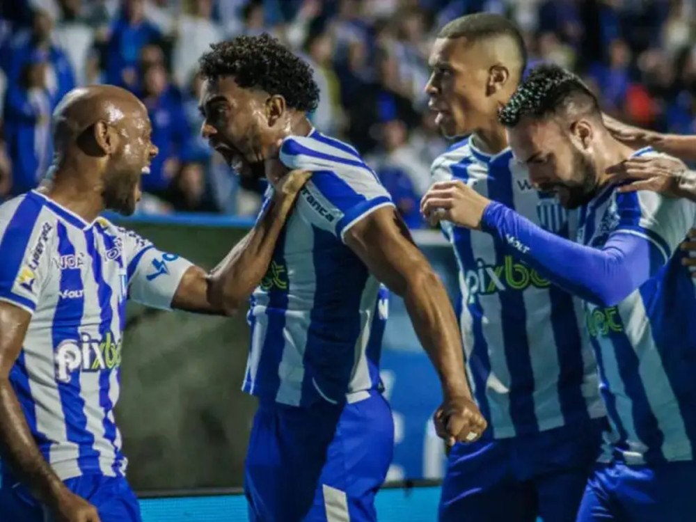 Jogando na Ressacada, Avaí derrota Ituano por 2 a 0