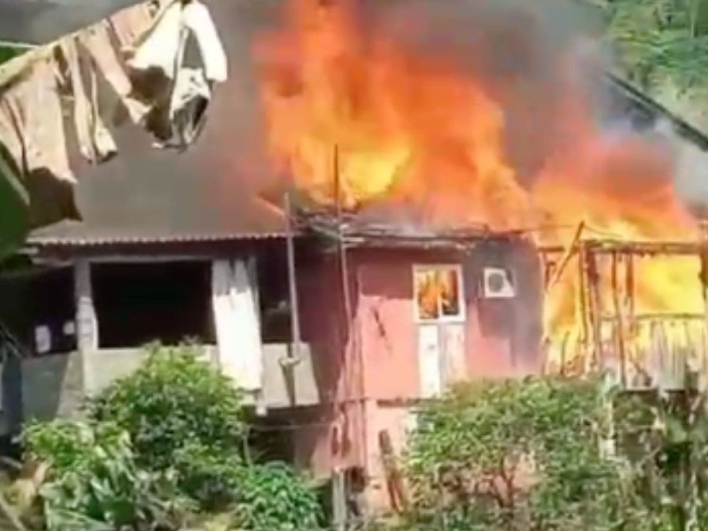 Saiba como ajudar a família que perdeu tudo em incêndio no bairro Progresso, em Blumenau