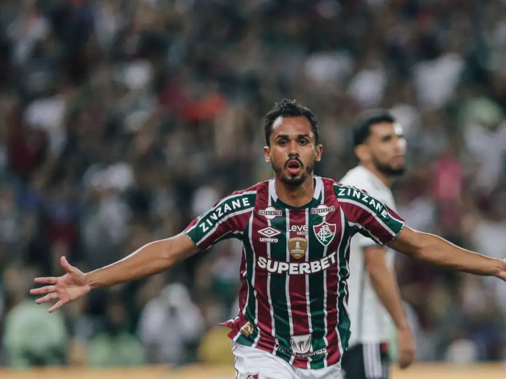 Flu sai na frente do Atlético na luta por vaga na semi da Libertadores