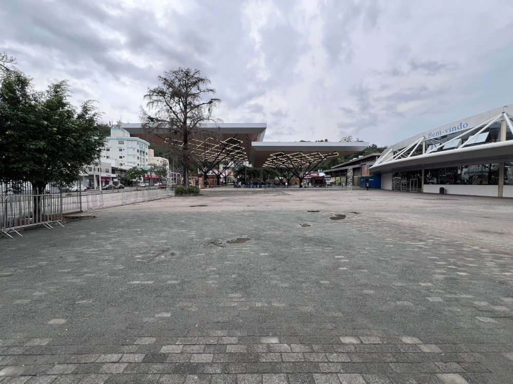 Vídeo: Novo boulevard é entregue no Parque Vila Germânica