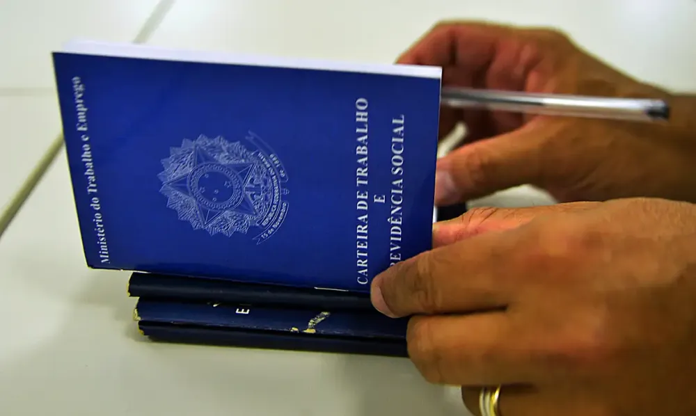 Vale do Itajaí ultrapassa 2.500 vagas de emprego abertas pelo Sine