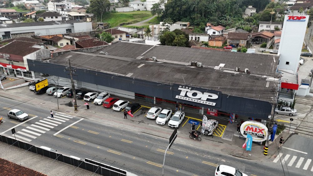 Rede TOP realiza retrofit da loja General Osório em Blumenau com nova proposta de conveniência e agilidade de atendimento 
