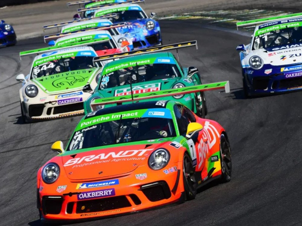 Blumenau receberá carros da Porsche Cup em evento solidário para arrecadação de brinquedos