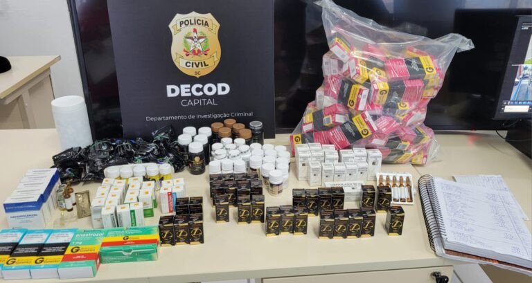 Polícia Civil e Vigilância Sanitária apreendem medicamentos controlados e anabolizantes na Capital