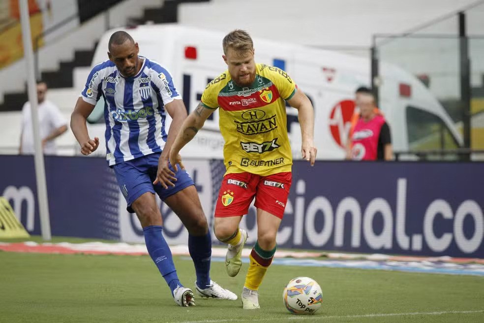 Série B: Brusque enfrenta o Avaí nesta sexta-feira