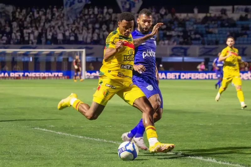 Série B: Brusque e Avaí ficam no empate sem gols