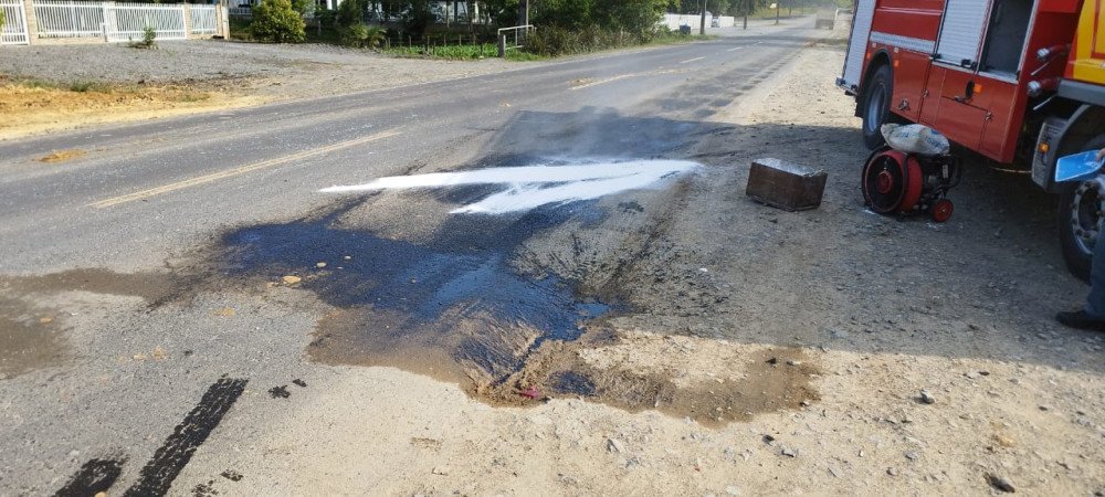 Acidente na SC-110 deixa feridos em Petrolândia