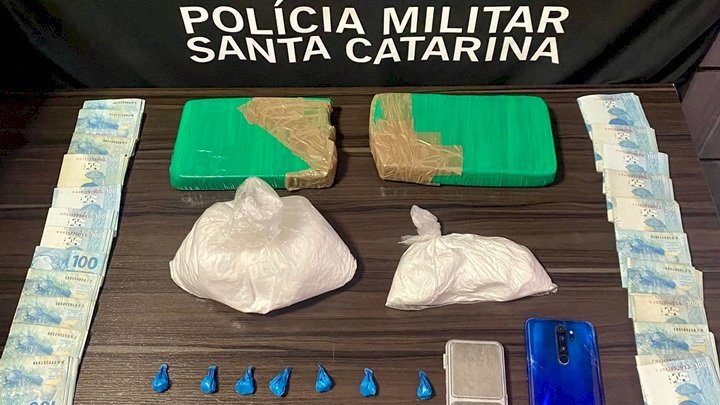 Após tentar fugir de abordagem, homem é preso com drogas em Maravilha