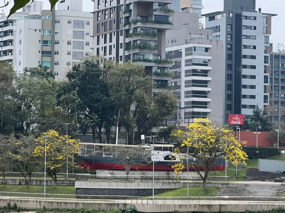 Após quatro anos do início da obra, revitalização da Prainha em Blumenau ganha uma nova previsão de conclusão