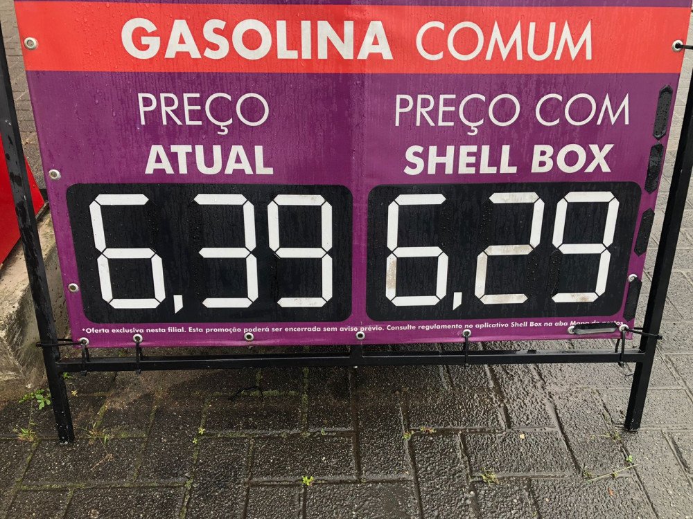 Preço da gasolina em Blumenau sobe durante Oktoberfest; Procon apura denúncias