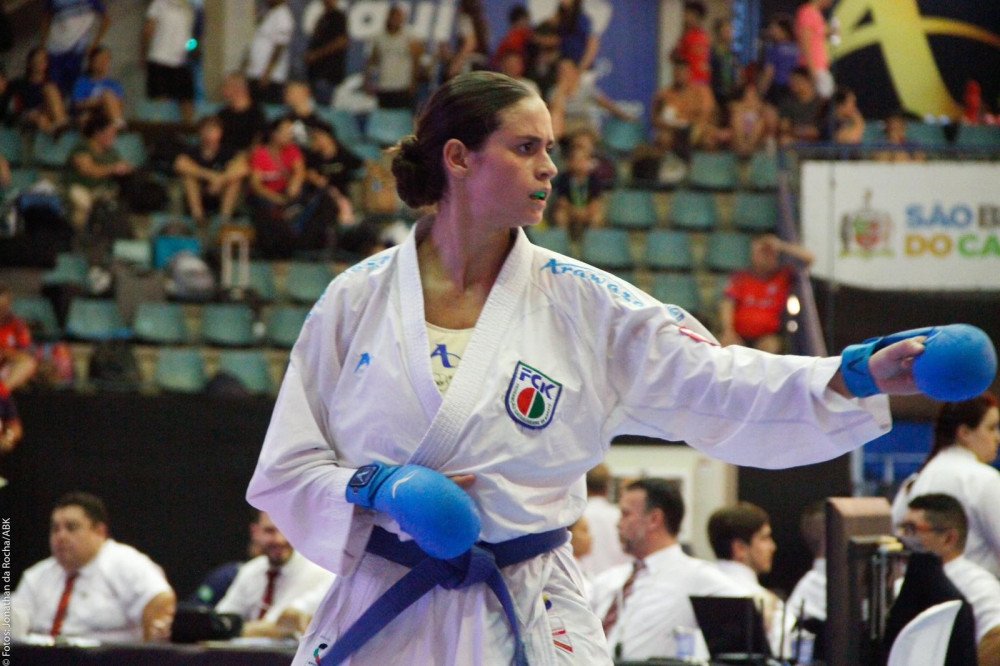 Atleta da Associação Blumenau de Karate disputa os 71º JUBs