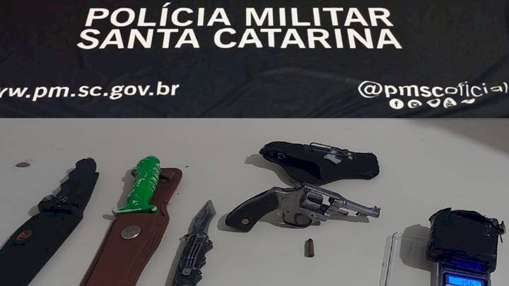 Homem é preso com arma e drogas em Porto União