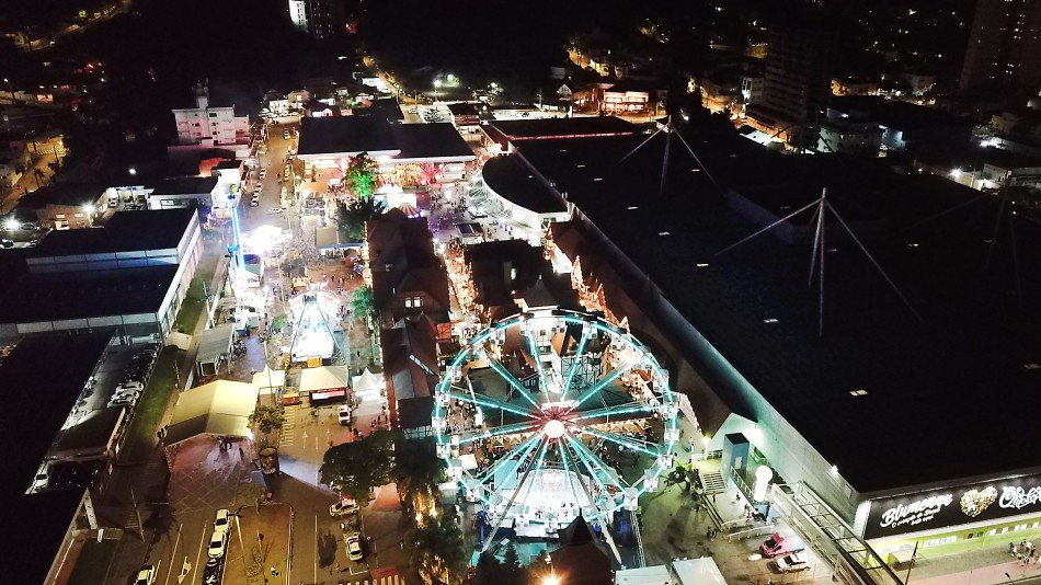 Oktoberfest Blumenau chega ao segundo fim de semana; confira a programação