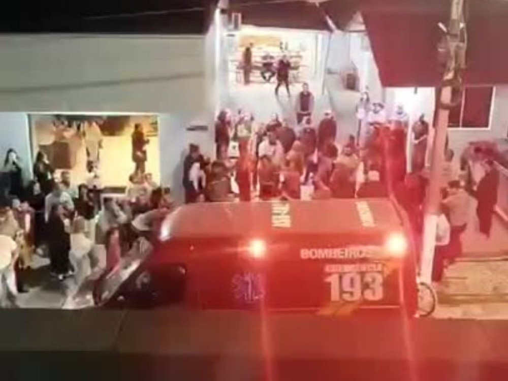 Vídeo: Criança dada como morta apresenta sinais vitais durante velório; caso aconteceu em Correia Pinto